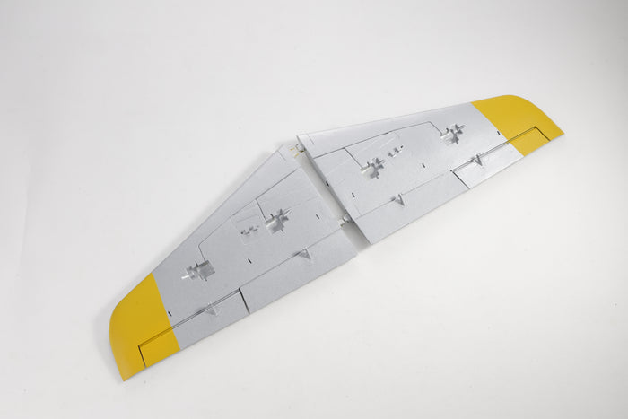 64mm Futura wing set in silver with yellow tips and precise mounting points.